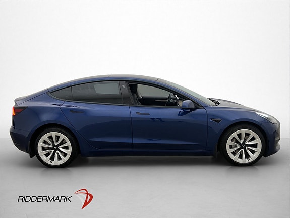 Tesla Model 3 9 of 30
