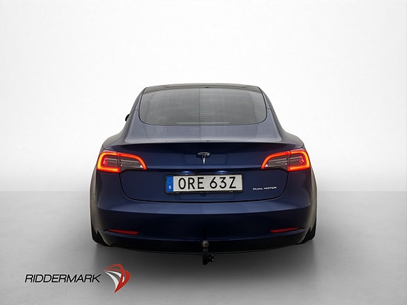 Tesla Model 3 7 of 30