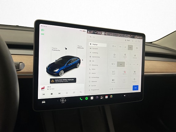 Tesla Model 3 19 of 30