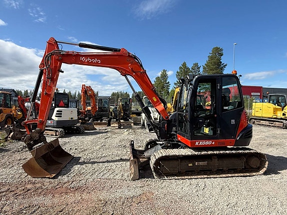 Midigrävare 8ton Kubota KX80  319.000:- 4 of 12