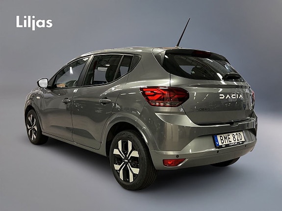 Dacia Sandero 4 of 12