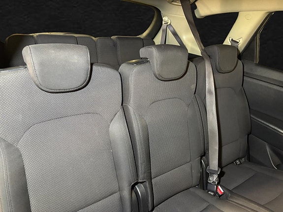 Kia Carens 21 of 22
