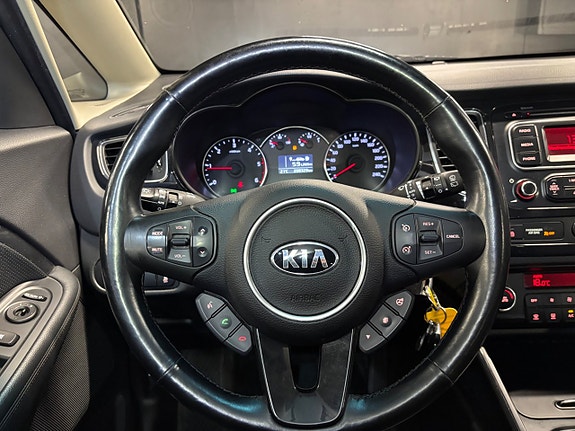 Kia Carens 13 of 22