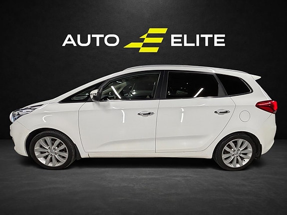 Kia Carens 2 of 22