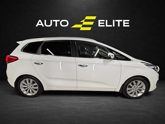 Kia Carens 5 of 22