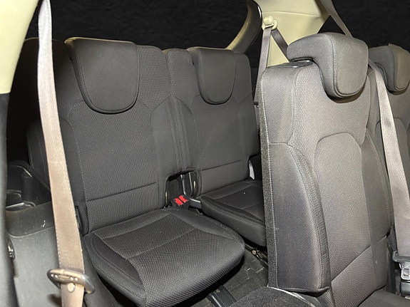 Kia Carens 22 of 22
