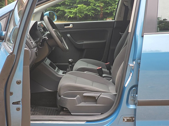 Volkswagen Golf I 18 of 22