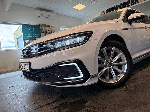 Volkswagen Passat 6 of 25