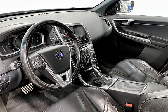 Volvo XC60 6 of 10