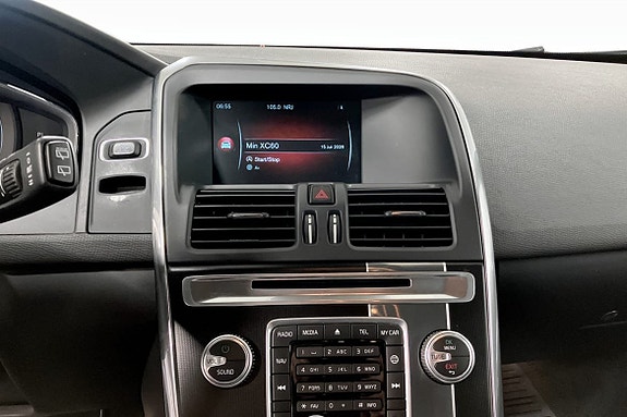 Volvo XC60 7 of 10