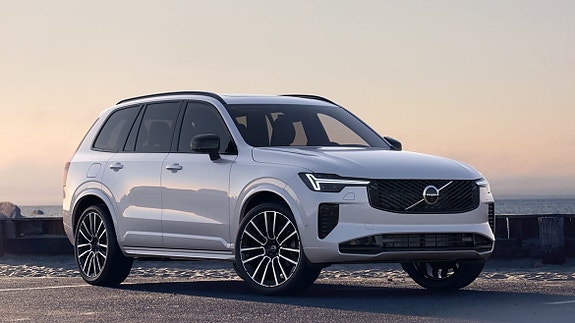 Volvo XC90 17 of 17