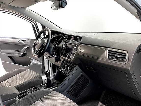 Volkswagen Touran 13 of 20