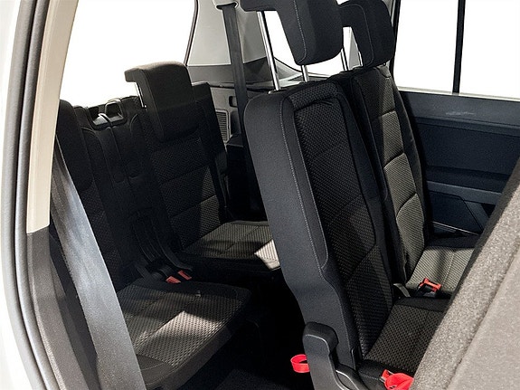 Volkswagen Touran 15 of 20