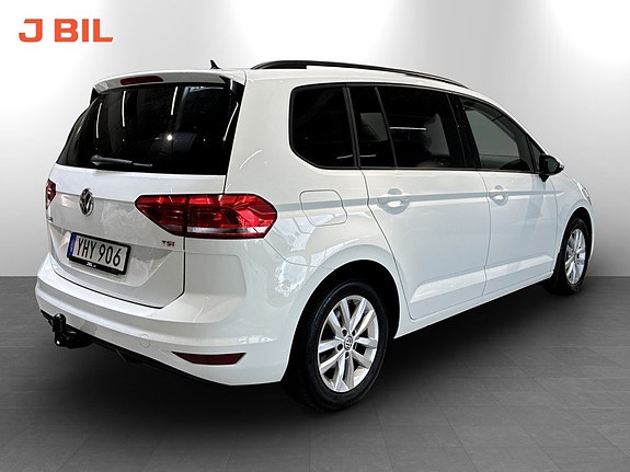 Volkswagen Touran 3 of 20