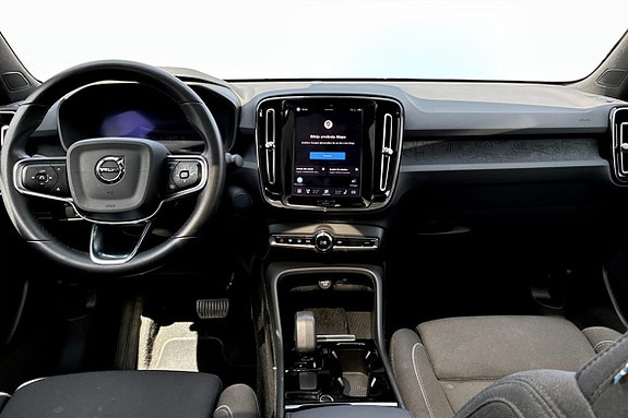 Volvo C40 4 of 9