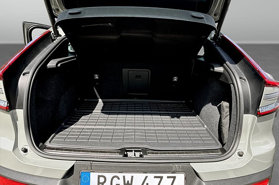 Volvo C40 9 of 9