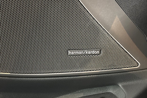BMW M340i 16 of 24