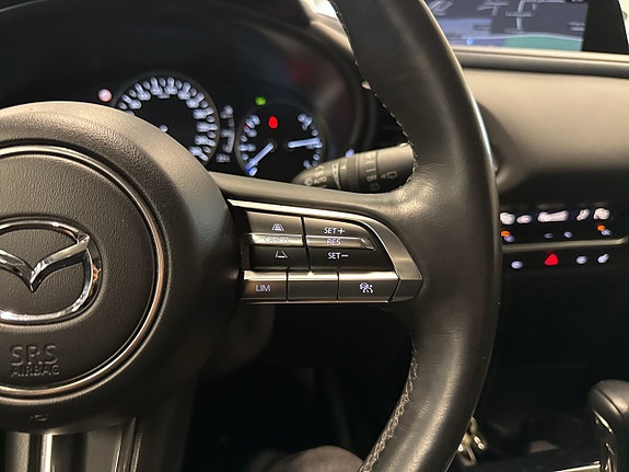 Mazda CX-30 17 of 23