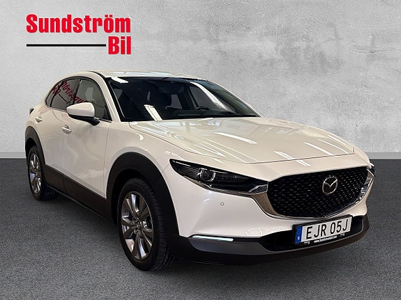 Mazda CX-30 8 of 23