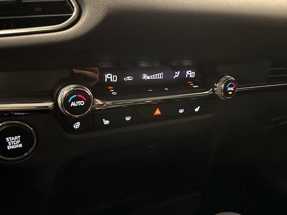 Mazda CX-30 20 of 23