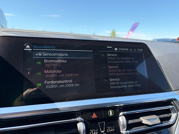 BMW 330e 22 of 24