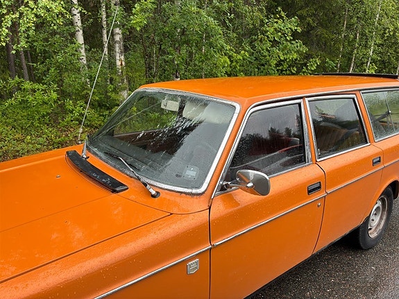 Volvo 145 9 of 12