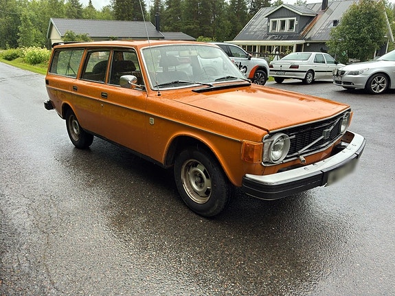 Volvo 145 3 of 12