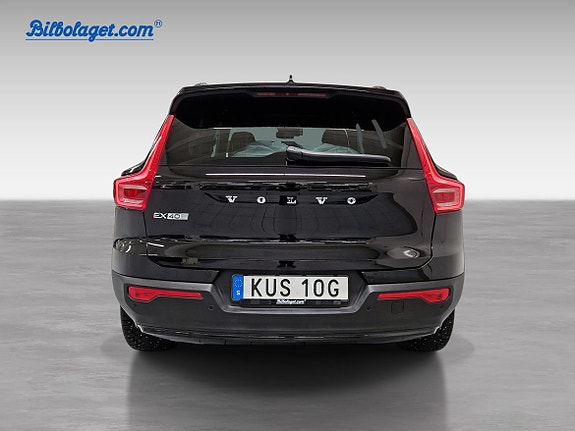 Volvo EX40 5 of 16