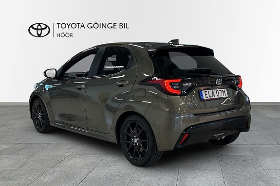 Toyota Yaris 3 of 13