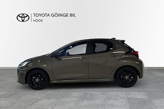 Toyota Yaris 4 of 13