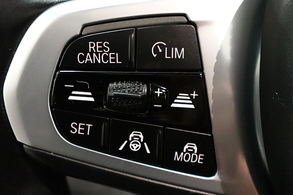 BMW iX3 20 of 30