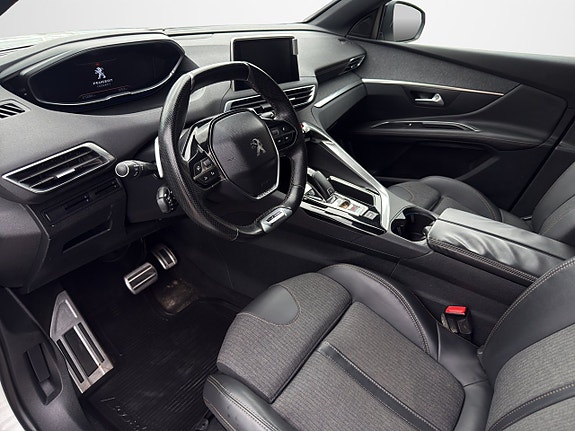 Peugeot 3008 8 of 19