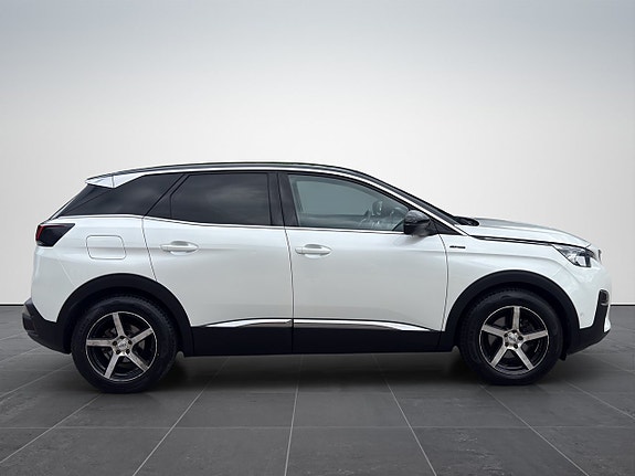 Peugeot 3008 5 of 19