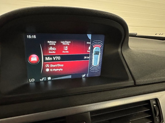 Volvo V70 13 of 22