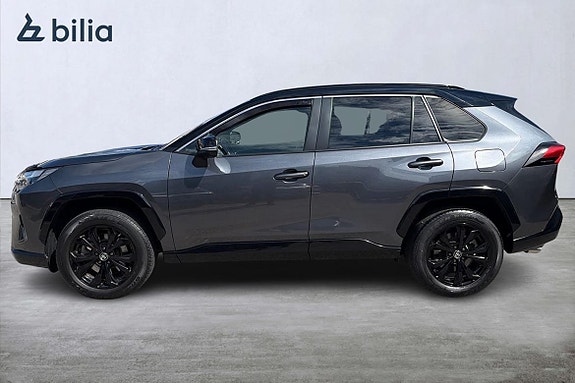 Toyota RAV4 3 of 20