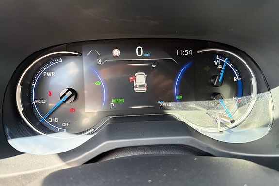 Toyota RAV4 15 of 20