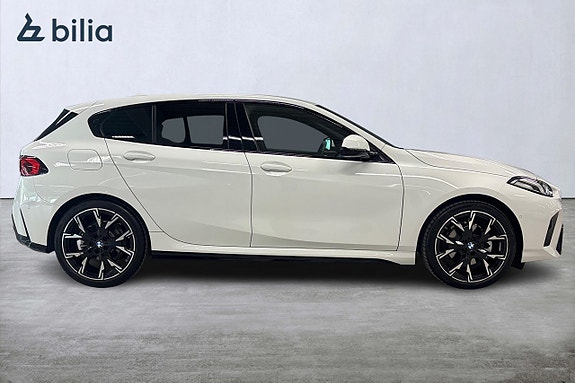 BMW 120 17 of 19