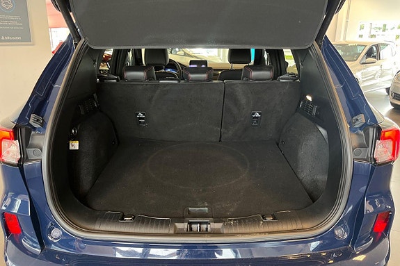 Ford Kuga 30 of 30