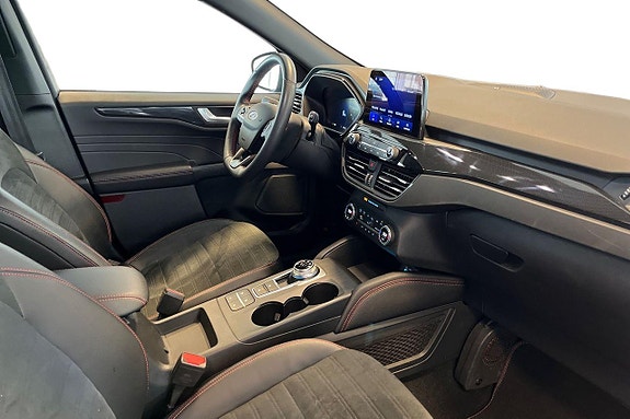 Ford Kuga 27 of 30
