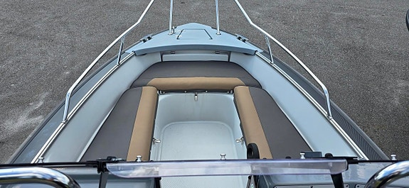 Silver Hawk 2016 / Evinrude 90 E-TEC HO 5 of 8
