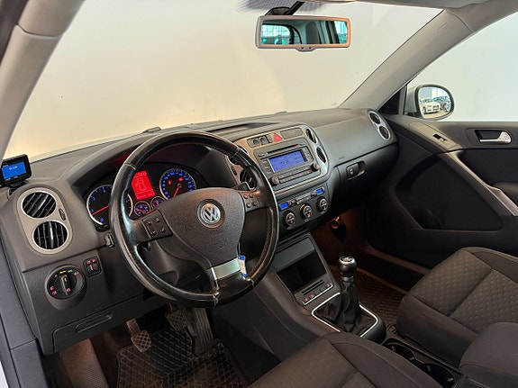 Volkswagen Tiguan 6 of 11
