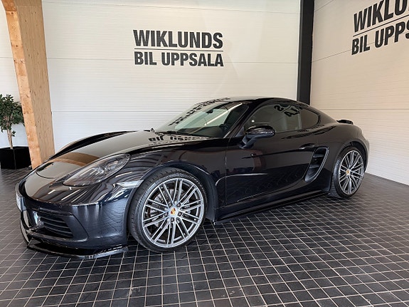 Porsche 718 Cayman 2 of 30