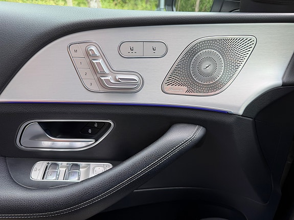 Mercedes-Benz GLE350 de 13 of 21