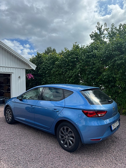 Seat Leon 3 of 6