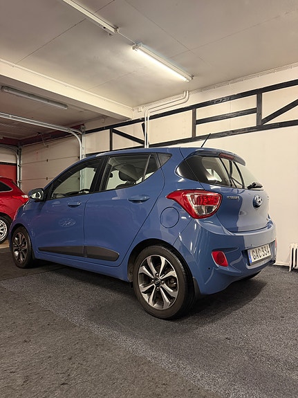 Hyundai i10 5 of 12