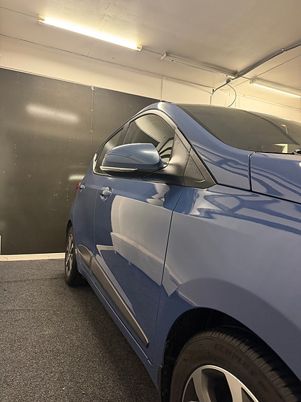 Hyundai i10 3 of 12