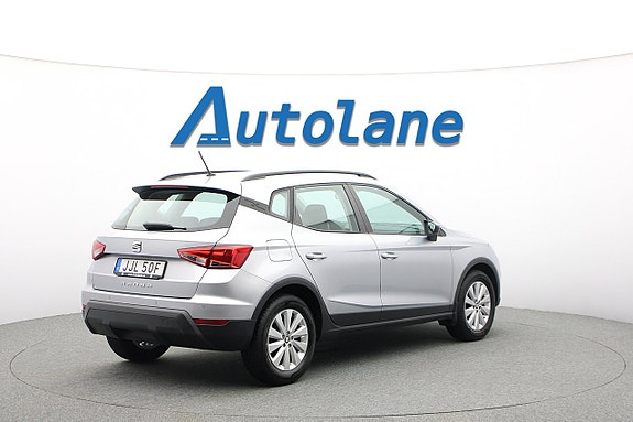 Seat Arona 8 of 28