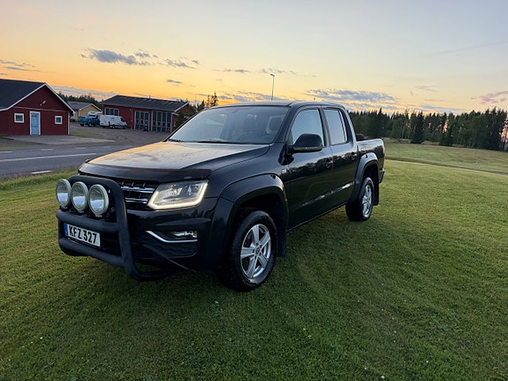 Volkswagen Amarok 2 of 18