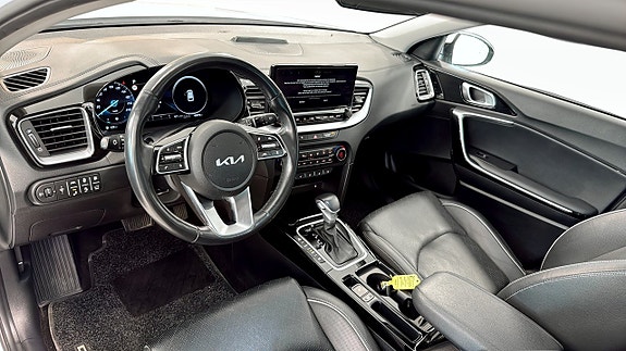 Kia Ceed 8 of 12