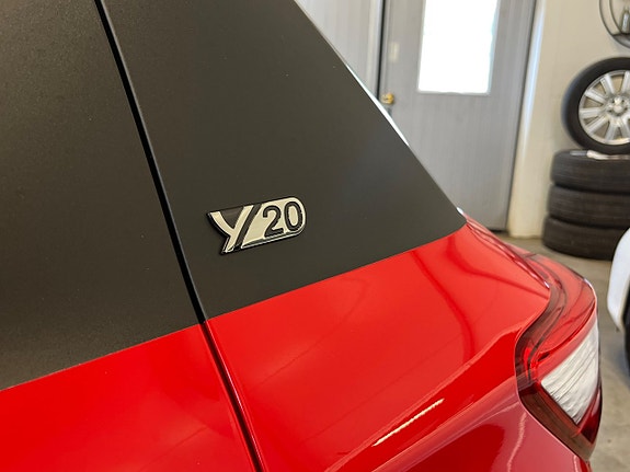 Toyota Yaris 4 of 13
